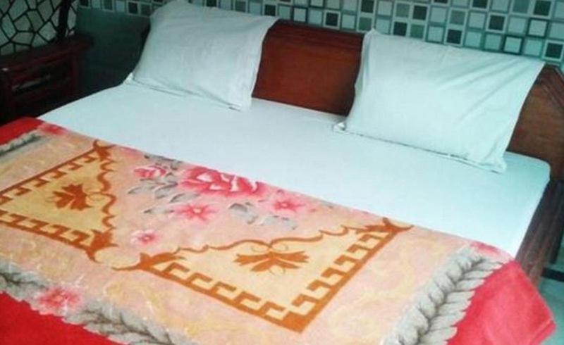 בהופאל Oyo 27711 Hotel Evergreen Residency מראה חיצוני תמונה